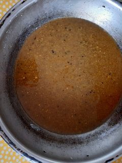 கருவேப்பிலை மிளகு குழம்பு (Karuveppilai milagu kulambu recipe in tamil) செய்முறை முக்கிய புகைப்படம்