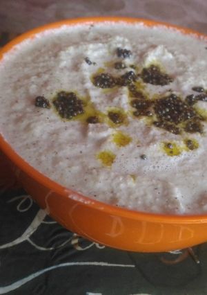 A picture of Coconut chutney.