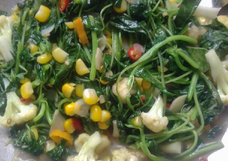 Resep Tumis bayam ala-ala yang praktis