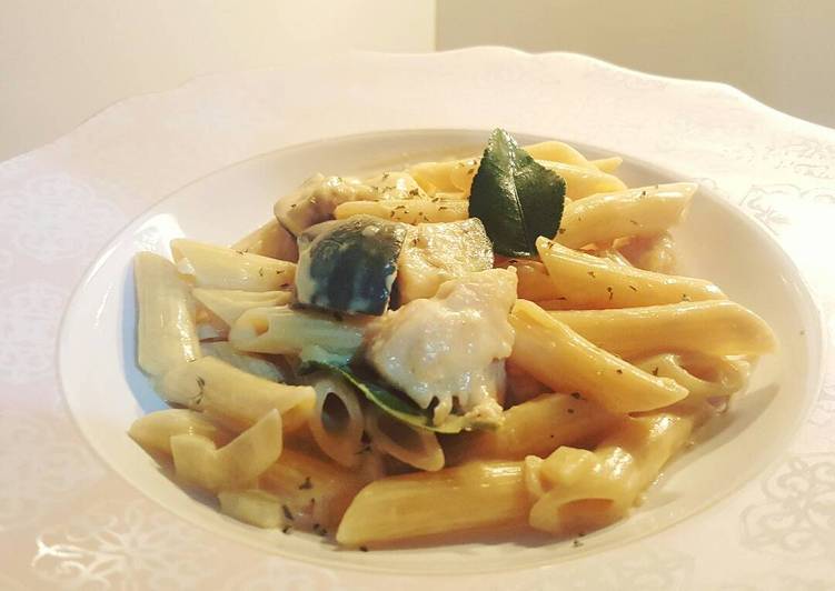 Penne with Green Curry Chicken