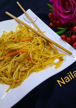 A picture of Chicken n mix vegetables Chowmein 😋👍.