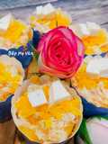 Bánh cupcake bông lan trứng muối phô mai chà bông sốt dầu trứng