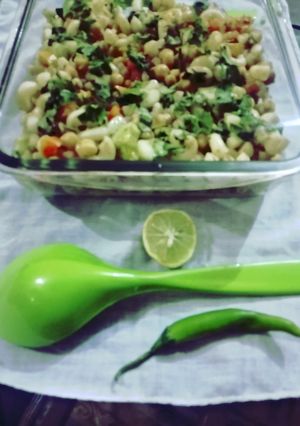 A picture of Chana chaat.