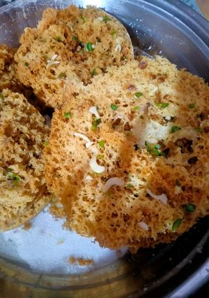 घेवर सादा (ghevar sada recipe in Hindi) रेसिपी मुख्य फोटो