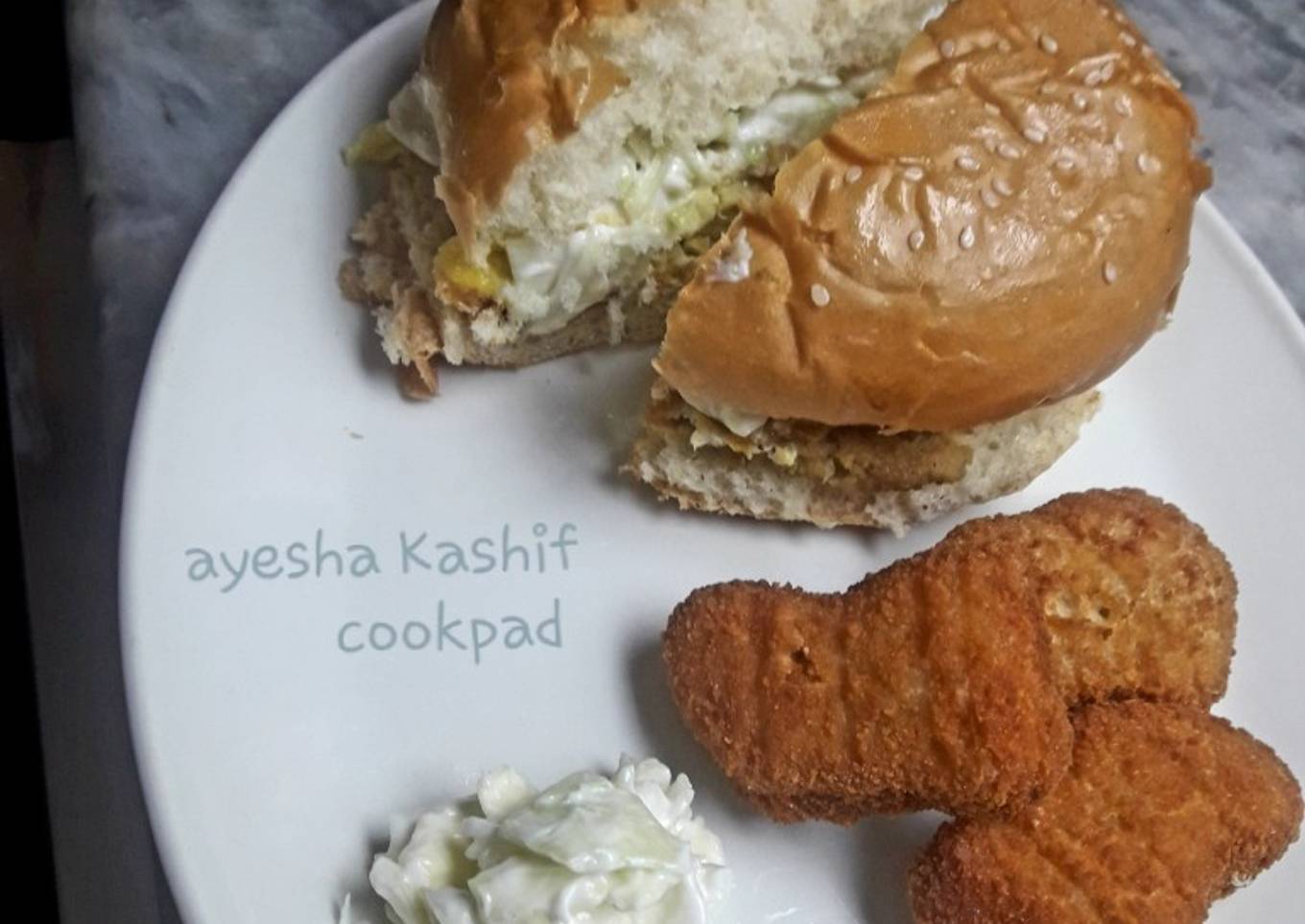 Shami burger with nuggets🍔