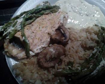 The New Way Cooking Recipe Foil Wrapped Salmon with Rice  Asparagus Very Delicious