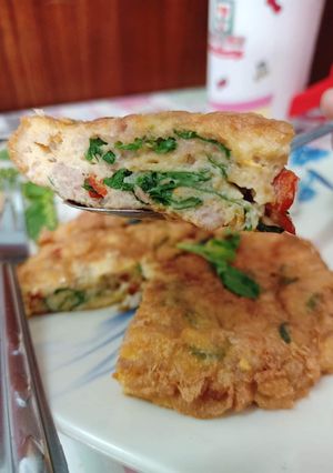 รูปของ ข้าวไข่เจียวกระเพราหมูสับ
