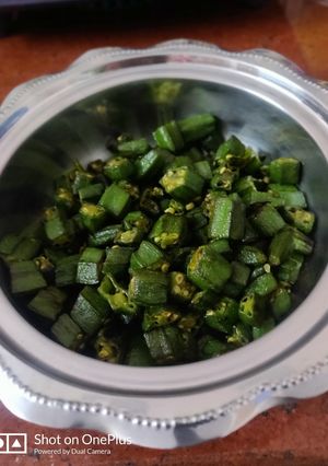 भिन्डी की सब्जी (bhindi ki sabzi recipe in Hindi) रेसिपी मुख्य फोटो
