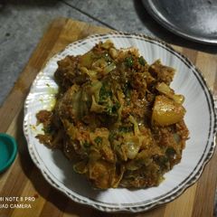 Shahi Patta Gobhi Dum Aloo A picture of Shahi Patta Gobhi Dum Aloo.