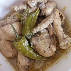 A picture of Chicken White Karahi.