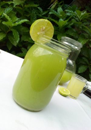 A picture of Cucumber lemonade🍹.