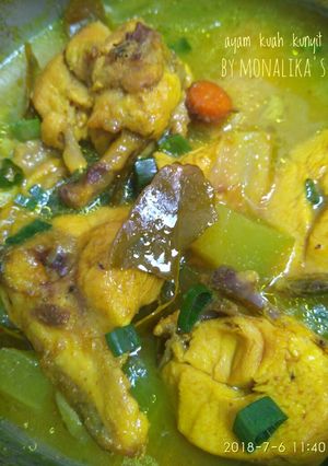 Foto resep Ayam Kuah Kunyit