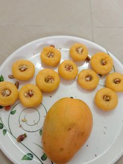 மேங்கோ மில்க் பேடா(Mango Milk Peda) செய்முறை முக்கிய புகைப்படம்