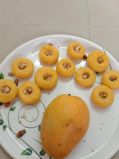 மேங்கோ மில்க் பேடா(Mango Milk Peda) செய்முறை முக்கிய புகைப்படம்