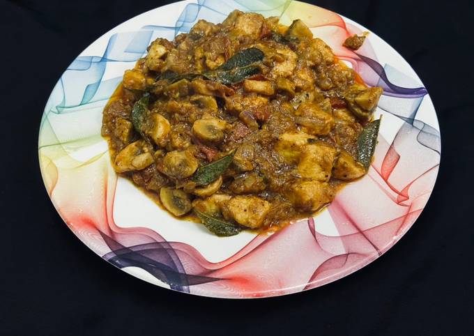 Mushroom paneer pepper fry Recipe by Travel with Hena - Cookpad