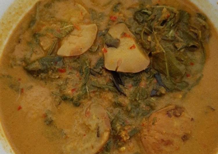 Gulai Jengkol Pakis