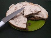 Una foto de torta oreo con chocolate blanco