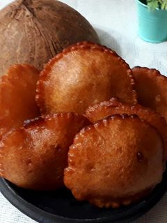 ডিমের পোয়া পিঠা(dimer poa pitha recipe in Bengali) রেসিপির প্রধান ছবি