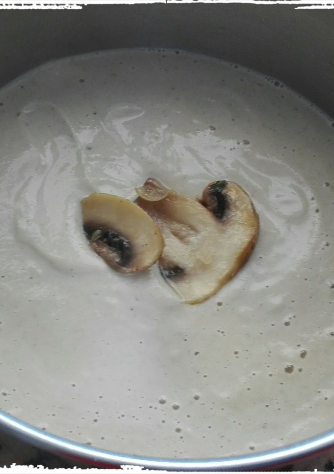 Una foto de Crema de champiñones
