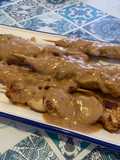 Pollo con salsa saté