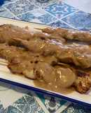 Pollo con salsa saté