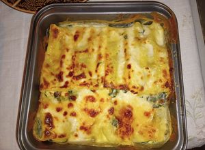 Foto di Cannelloni di spinaci e ricotta bianchi