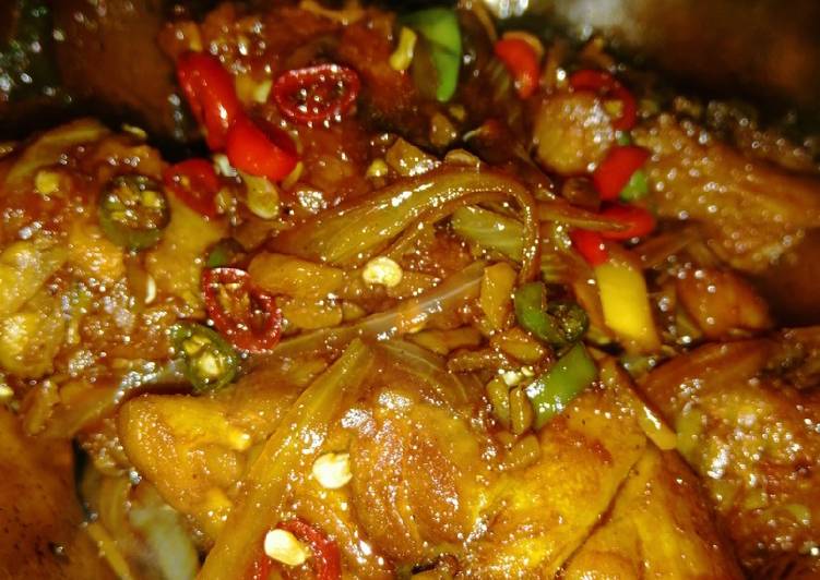 Ayam Kecap simple dan gurih