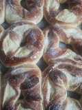 Roscas rellenas de dulce de goiabada