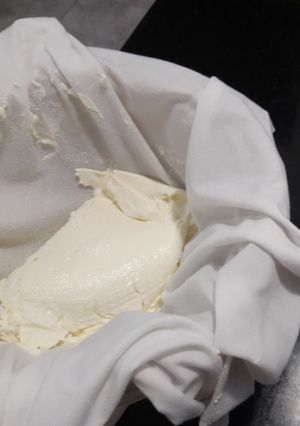 Una foto de Queso Crema casero... súper fácil!!!