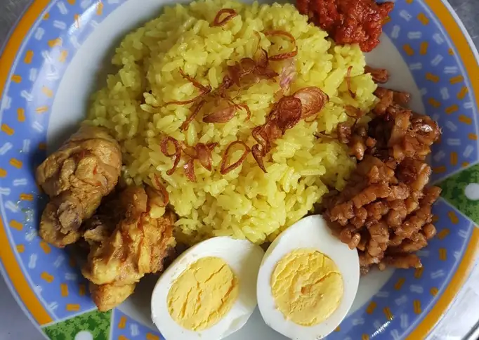 Rahasia Nasi Kuning Gurih dan Wangi