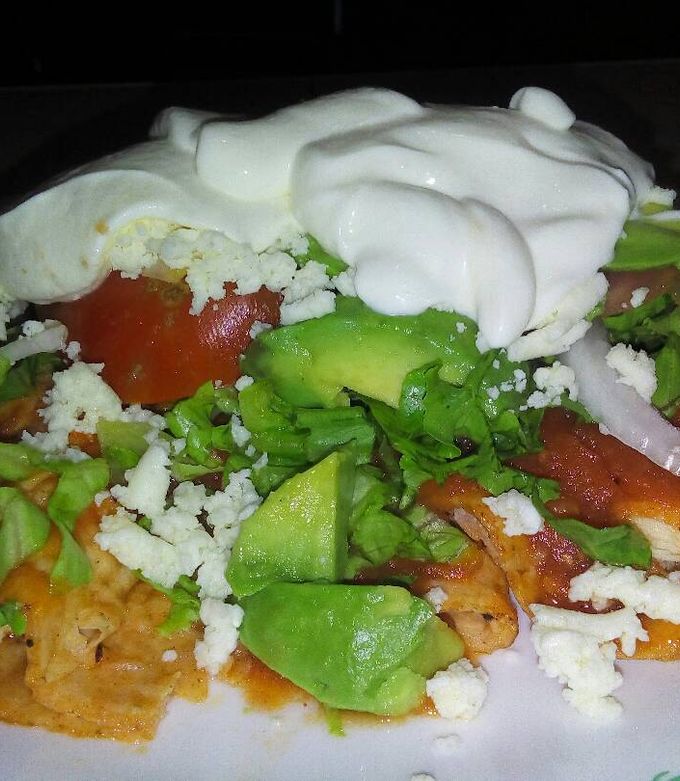 Una foto de Entomatadas de pollo.