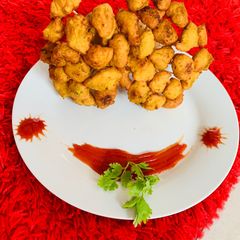 A picture of Moong Daal bhajiya or vada.