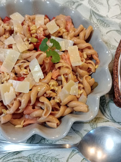 Foto principal de Ensalada de pasta y salmón