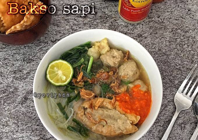 Kuah kaldu (bakso sapi)