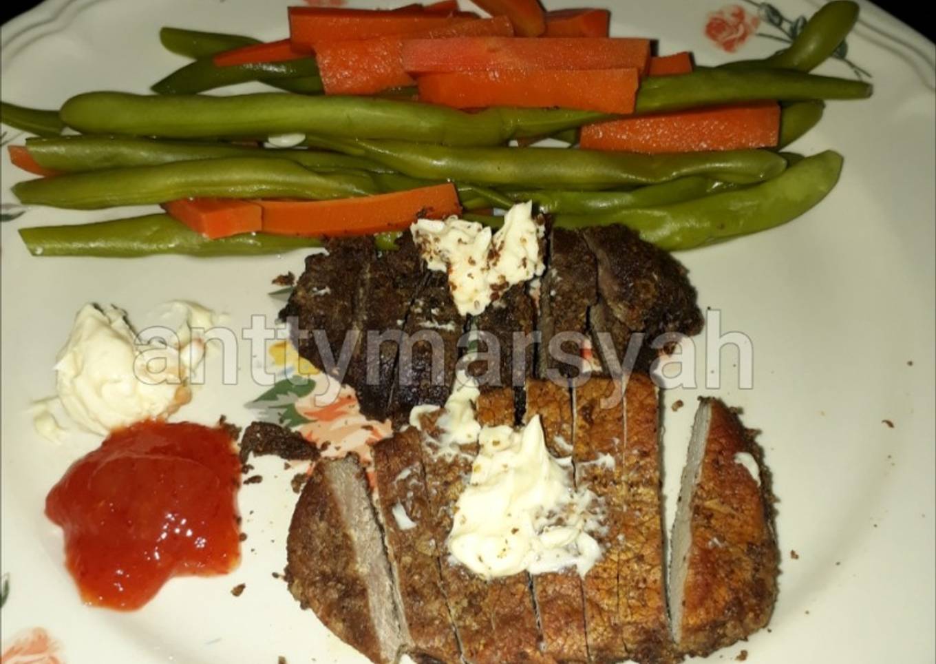 Bagaimana Menyiapkan Steak sapi daging kurban menu diet yang Menggugah
Selera