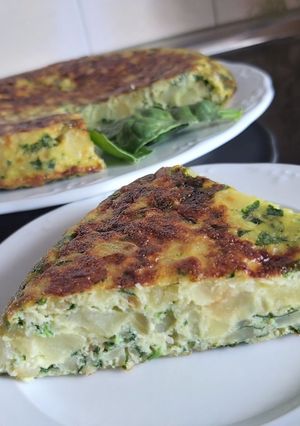 O poză a rețetei Tortilla de cartofi și spanac!.