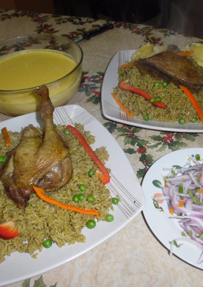 Una foto de Arroz con pato| Estilo James Salaz