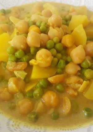 Une photo de Curry de légumes (végétarien)