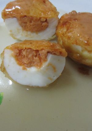 Foto principal de Huevos rellenos de atún con salsa de limón