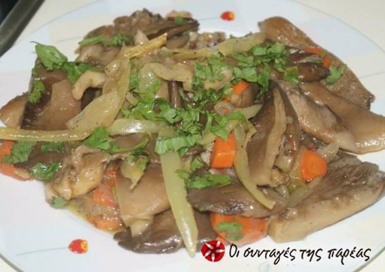Recipe of Homemade Pleurotus mushrooms in Muscat of Limnos