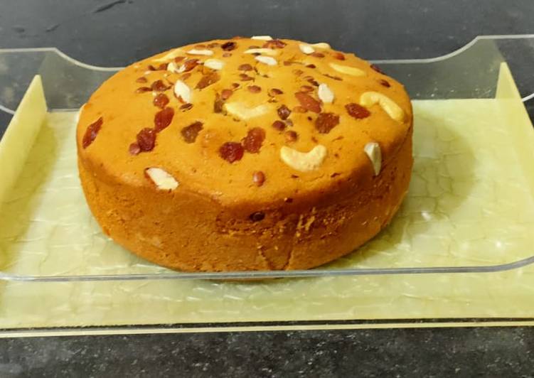 Step-by-Step Guide to Make Award-winning Eggless Wheat cake in cooker