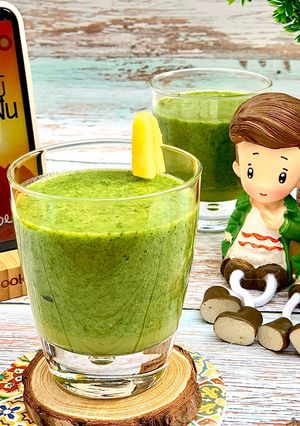 A picture of Spinach drink.