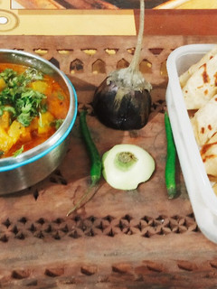 कैरी मिक्स वेजिटेबल (Kairi Mix Vegetable Recipe In Marathi) रेसिपी चे मुख्य फोटो