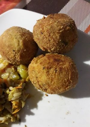 Una foto de Croquetas de papa con cebollita de verdeo