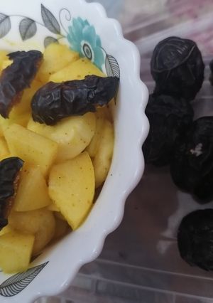 A picture of Dates chaat🌴.