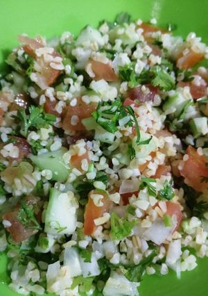 Una foto de Tabulé ensalada árabe