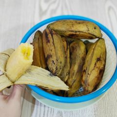 A picture of No brainer steamed saba / plantain (this is not a recipe 🤣).