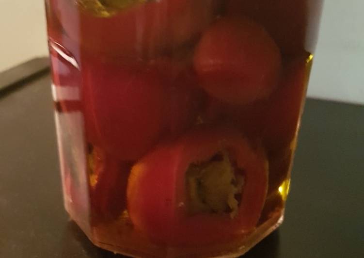 Easiest Way to Make Fatto in casa super veloce Peperoncini ripieni tonno e alici