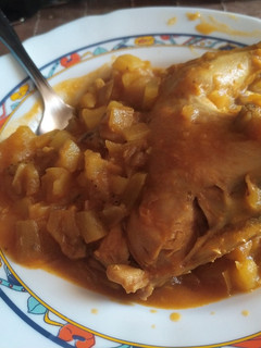 Foto principal de Pollo, patatas y berenjenas al curry