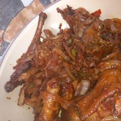 A picture of Peppered chicken.